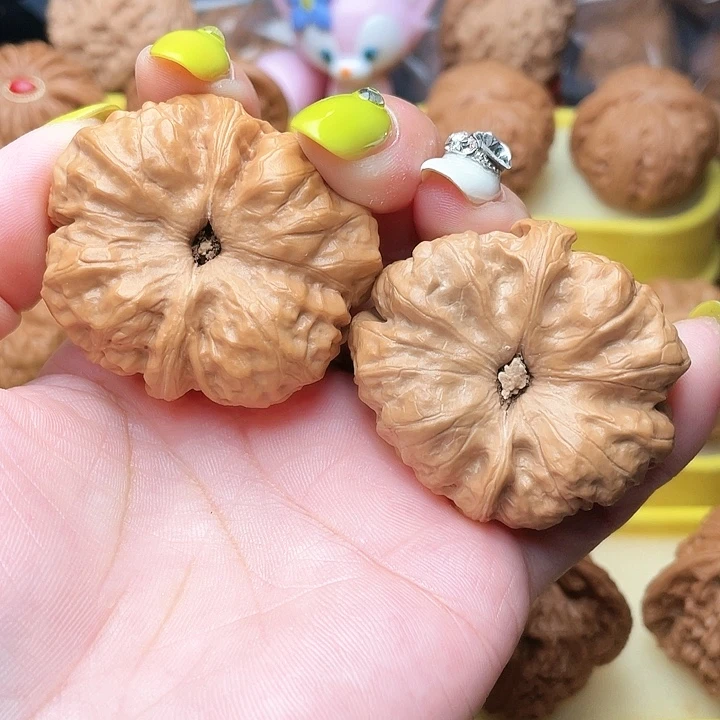 文玩核桃吊坠航*蛤蟆