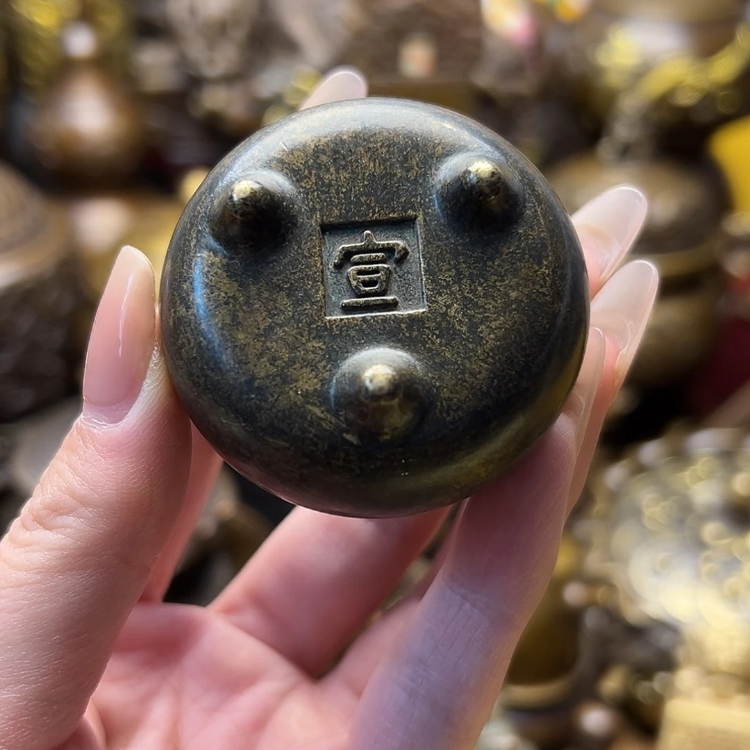 精美铜器点击下单