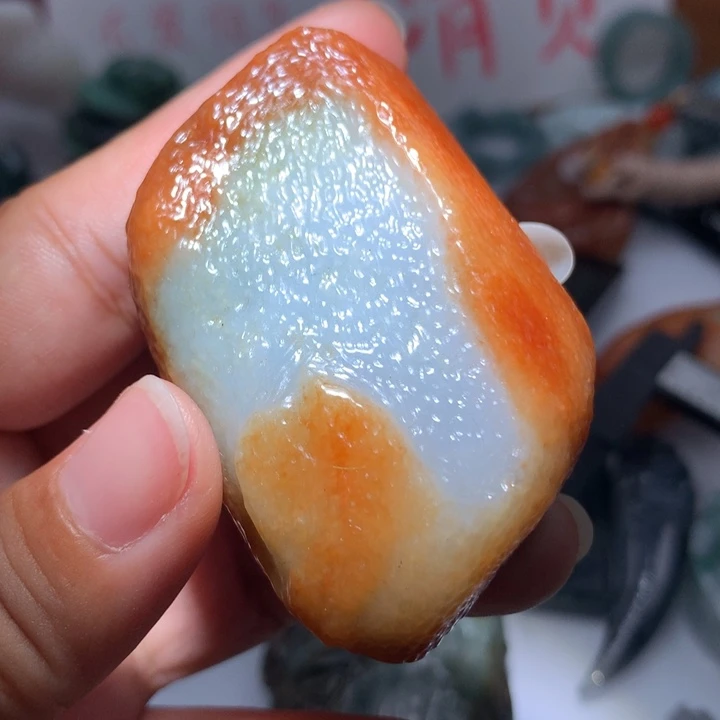翡翠颈饰未镶嵌保真天然A货翡翠