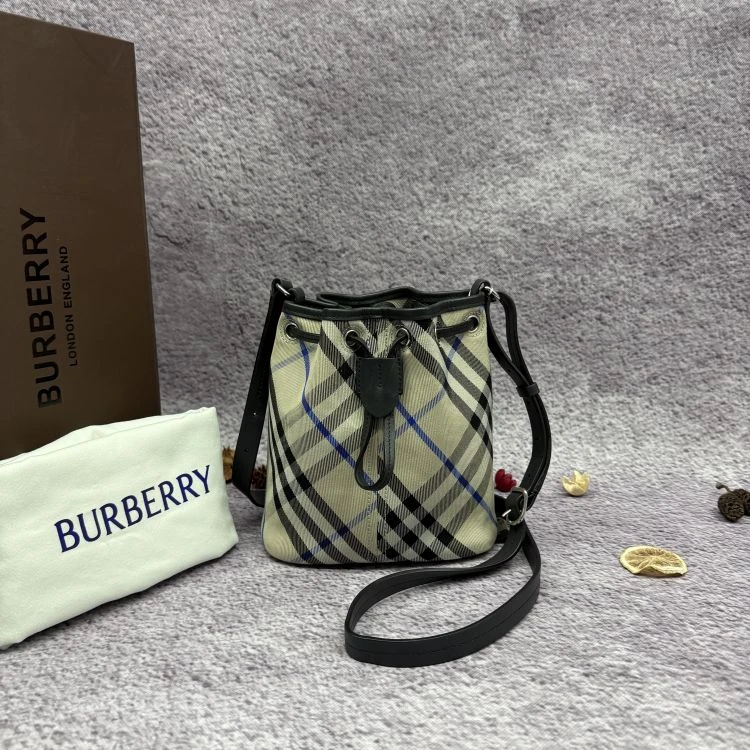 99新/博柏利/C18671860778/包包