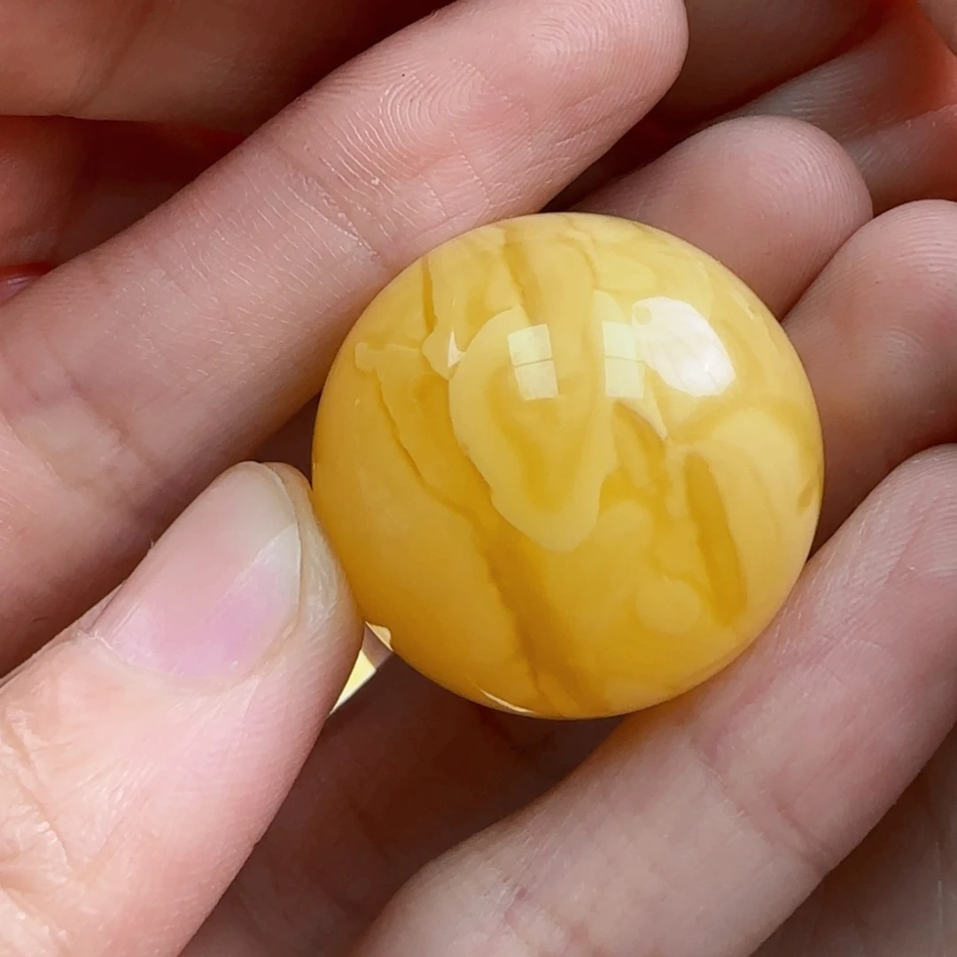 蜜蜡未镶嵌珠宝奇石