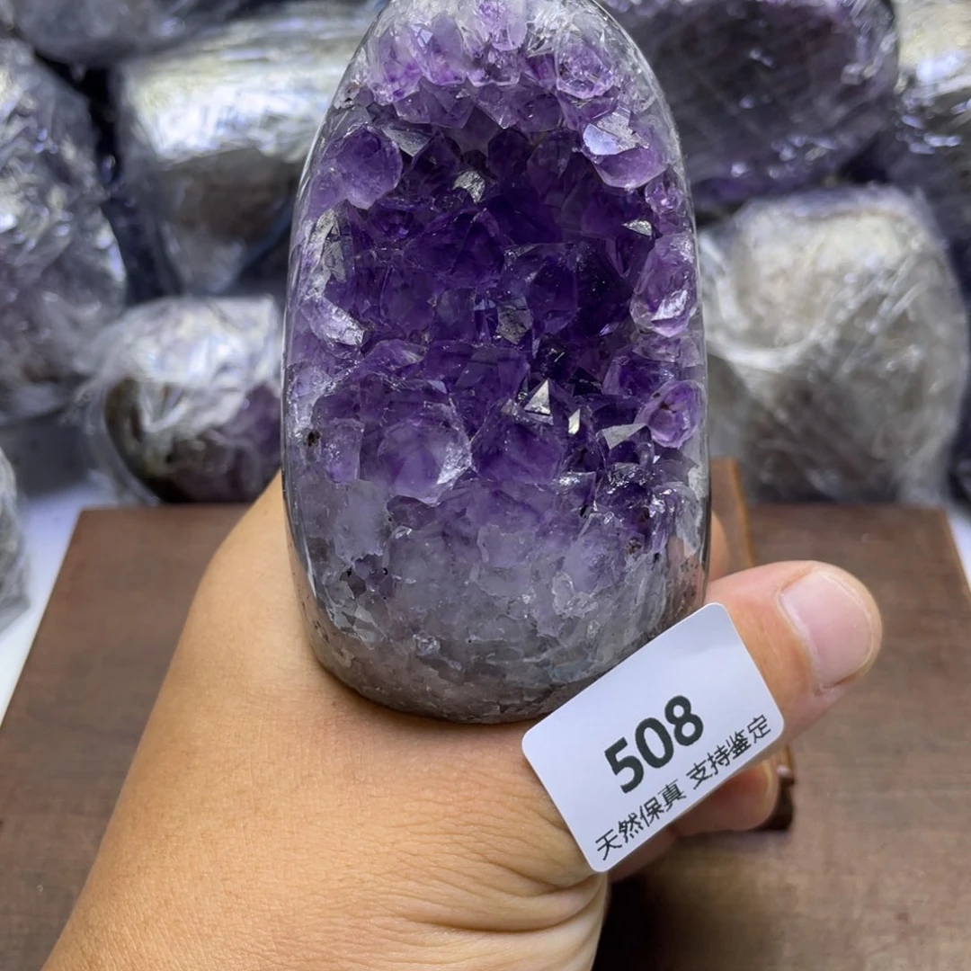 未镶嵌水晶大型摆件（非配饰）