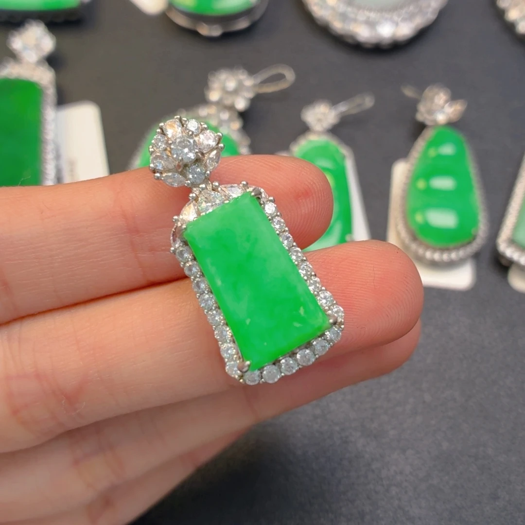 翡翠银S925镶嵌颈饰