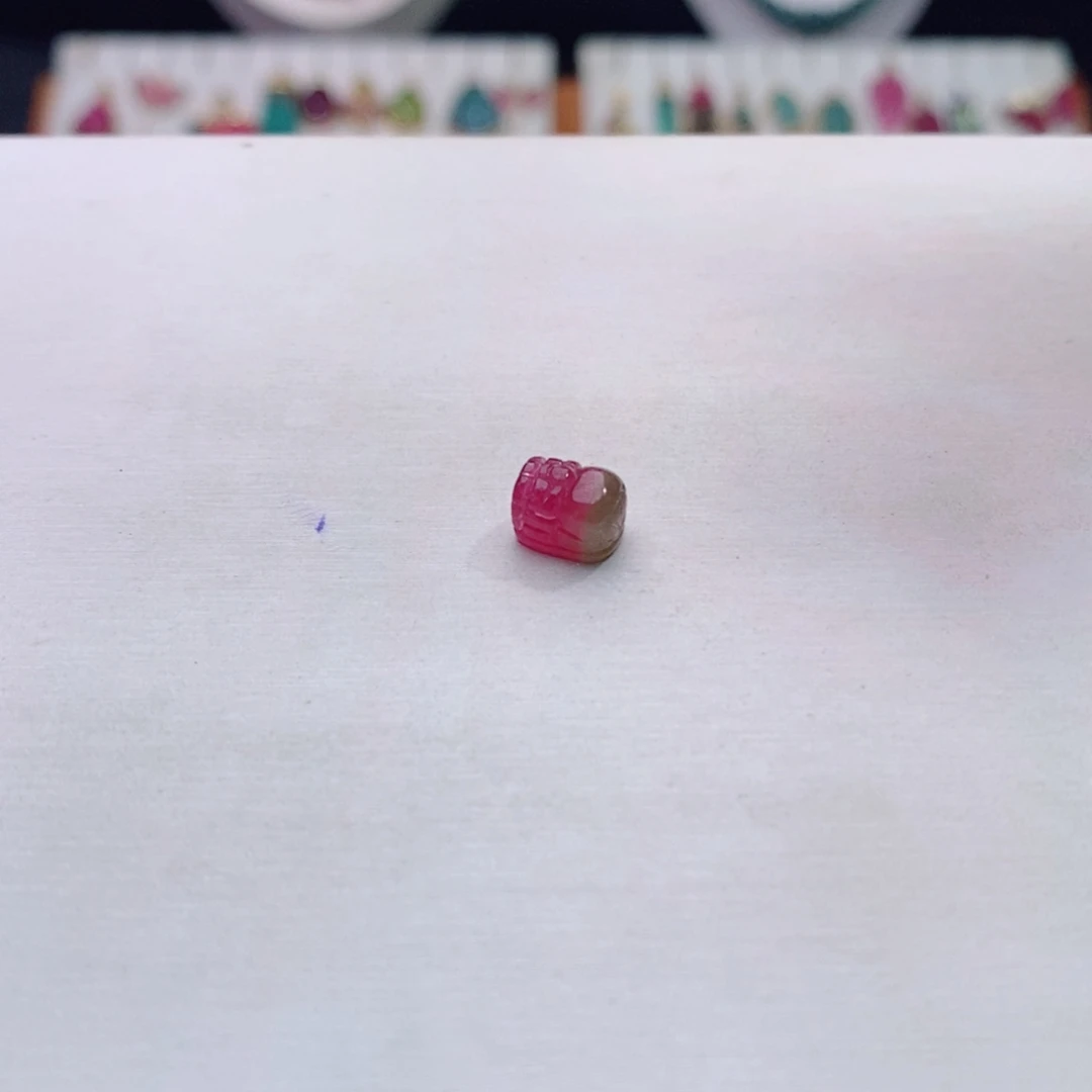 未镶嵌单颗西瓜貔貅m碧玺