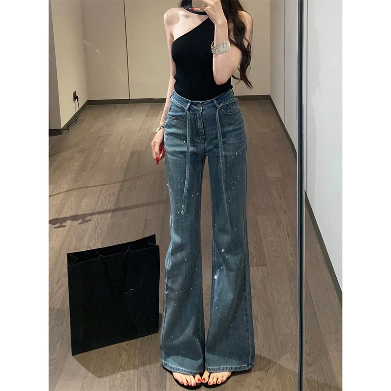 满天星闪钻不贴腿微喇牛仔裤女2025冬季高腰抽绳显瘦显腿直拖地裤