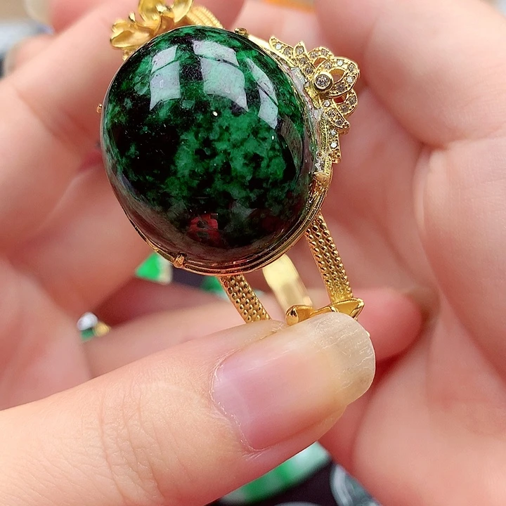 翡翠银S925镶嵌颈饰翡翠