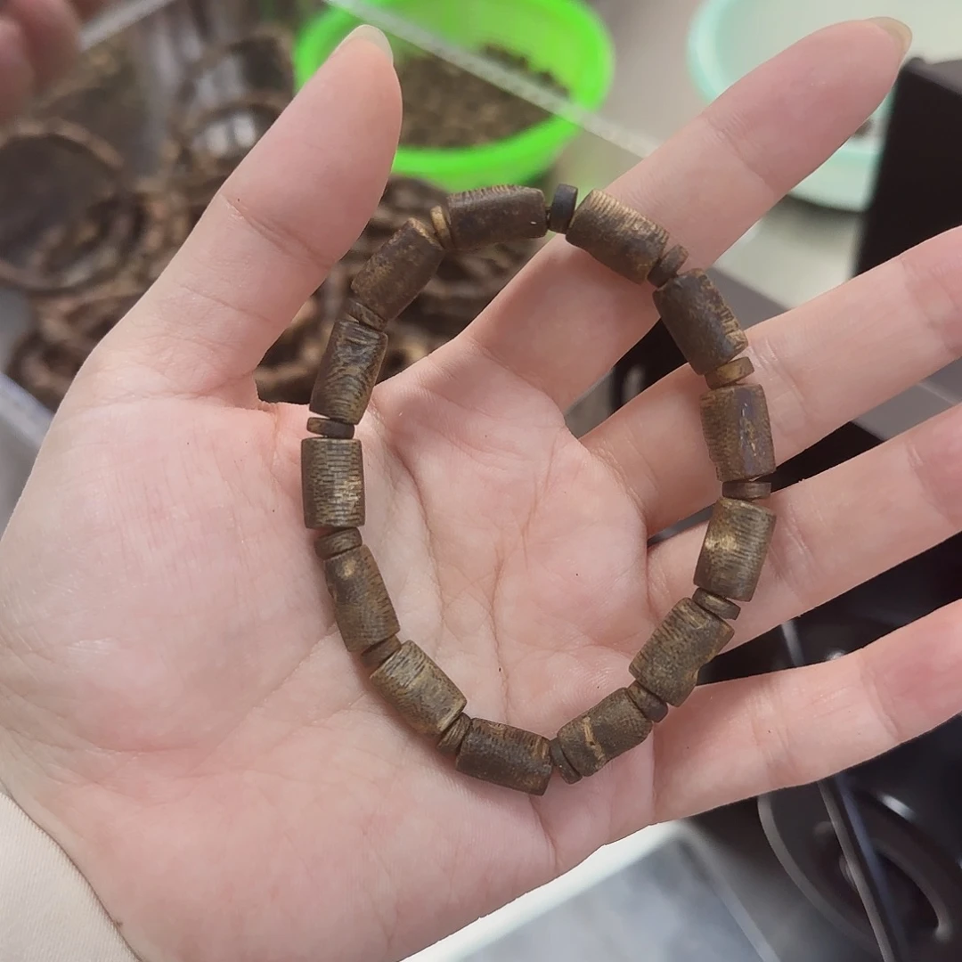沉香手串海南那大沉香 板头料手串