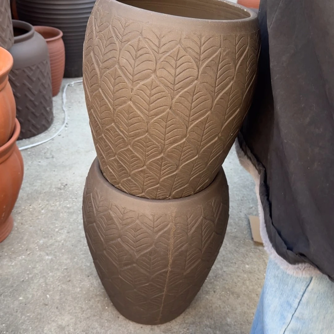 紫砂花盆口25高36宜兴紫砂瑕疵底部火裂