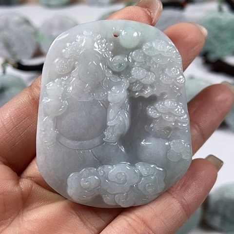 翡翠颈饰未镶嵌财神爷福利