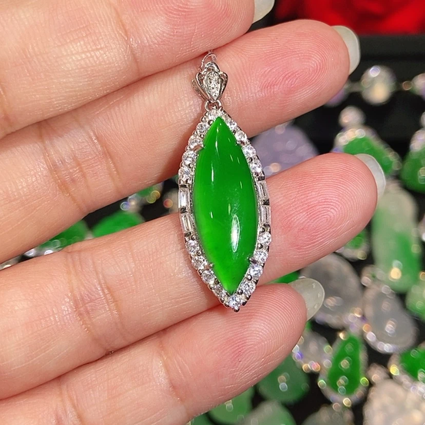 【闪购商品】颈饰未镶嵌翡翠天然翡翠