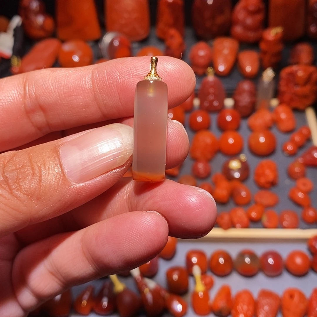 南红玛瑙银S925镀金镶嵌冰飘吊坠