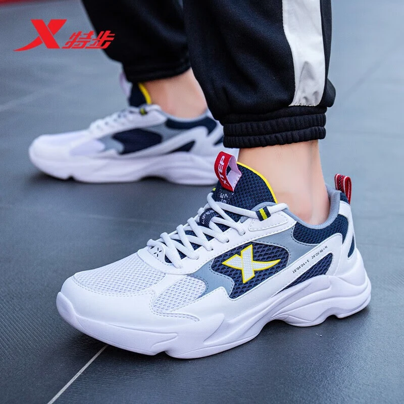 特步男鞋运动鞋子网面透气网鞋跑步鞋夏季款软底休闲旅游慢跑鞋子