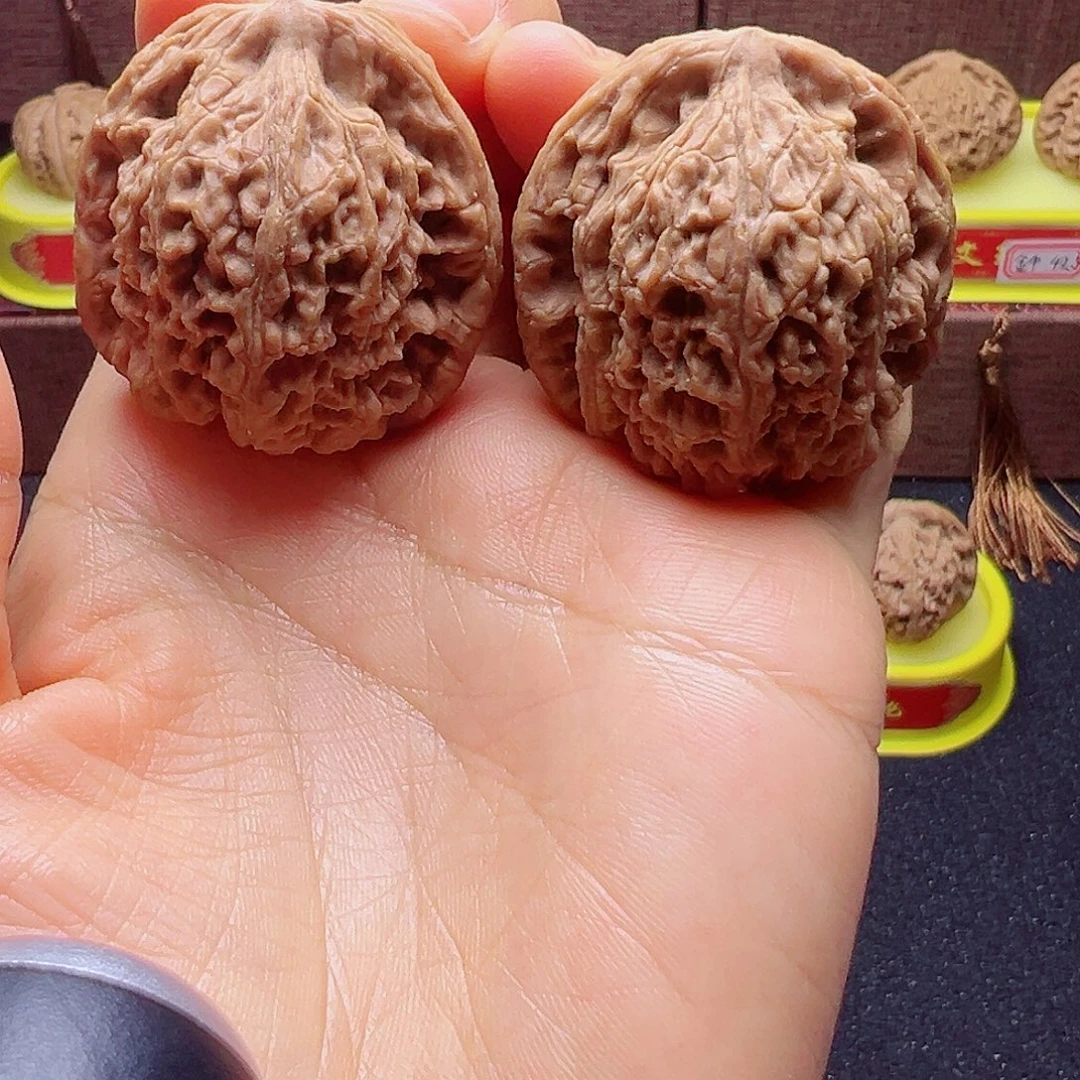 吊坠文玩核桃南疆新手对，福利价