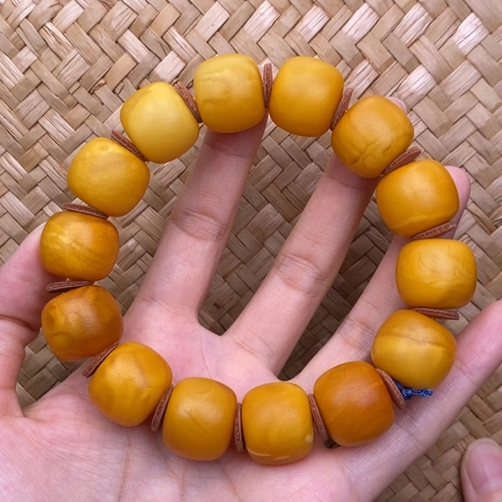 琥珀未镶嵌裸石蜜蜡M