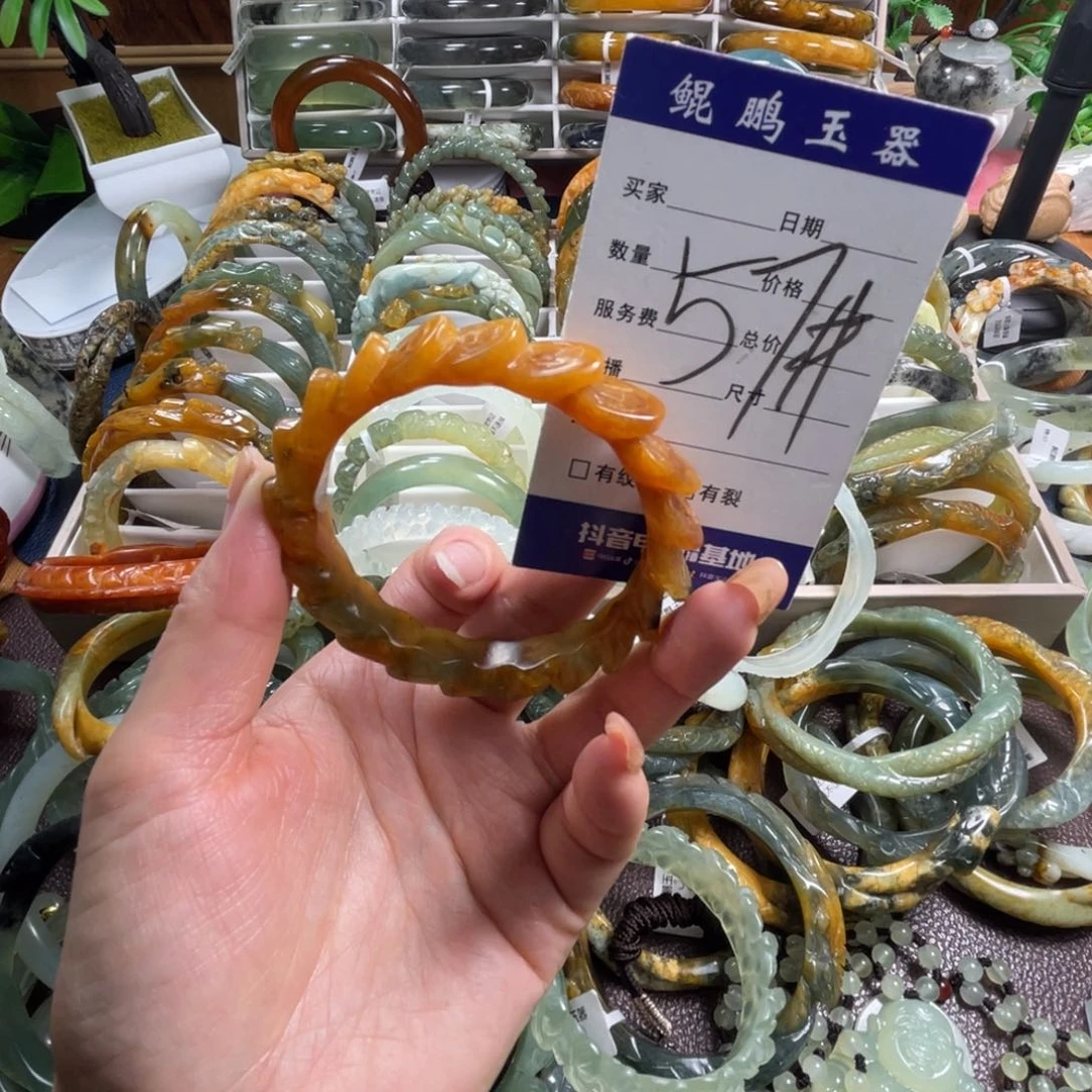 未镶嵌蛇纹石玉手镯