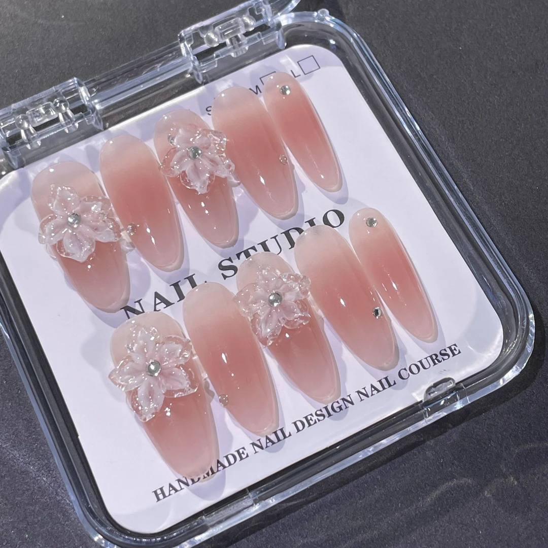 九点九九手工穿戴甲，一单飞！