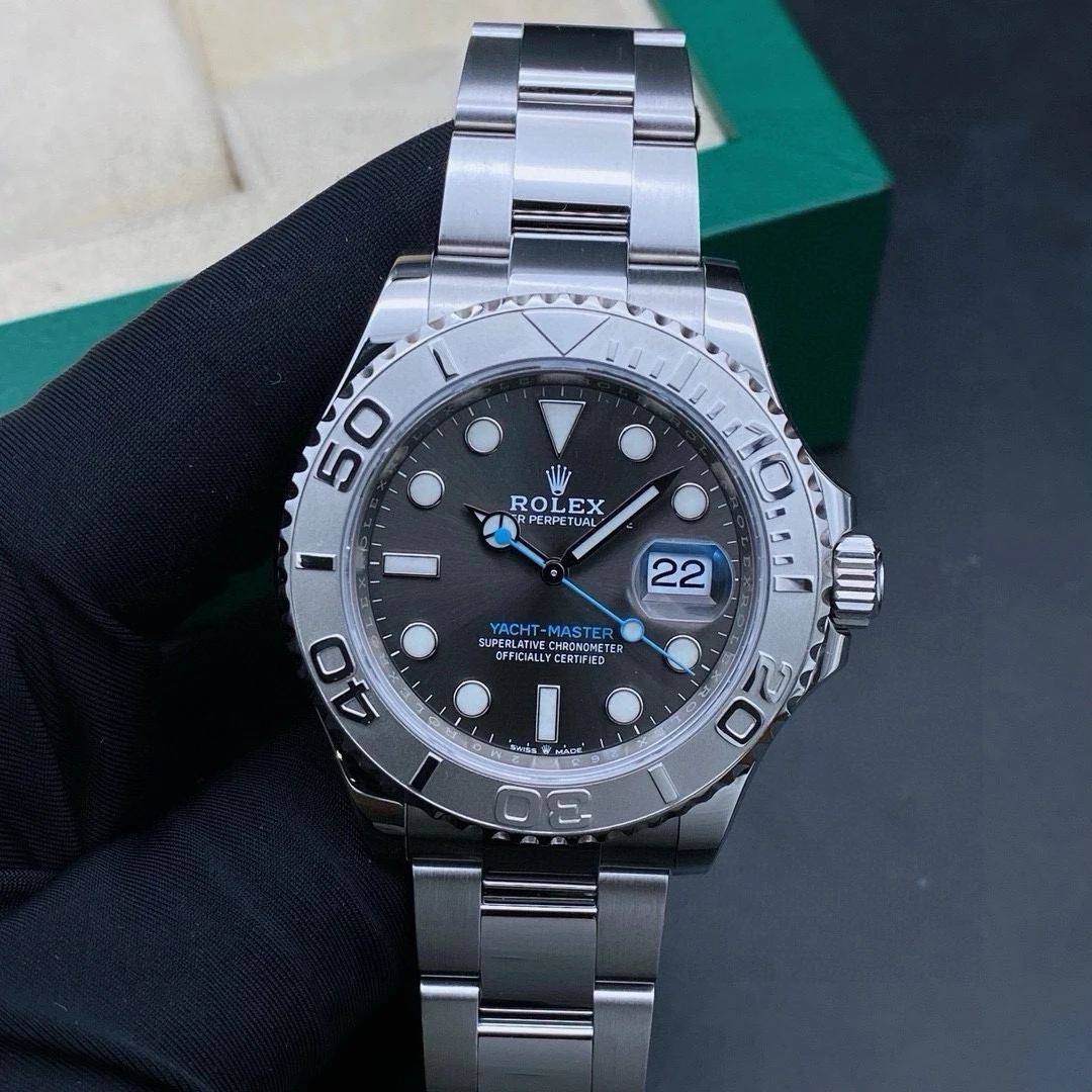 99新 Rolex/劳力士 游艇126622/灰盘/机械男表/24年全套/表径40
