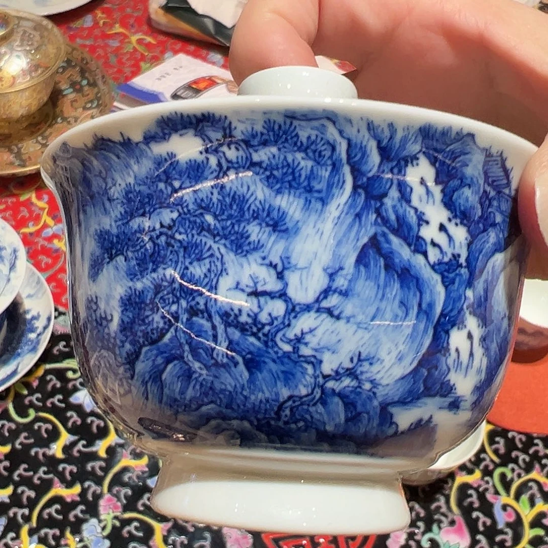 何**意妙然天成山水盖碗盖碗