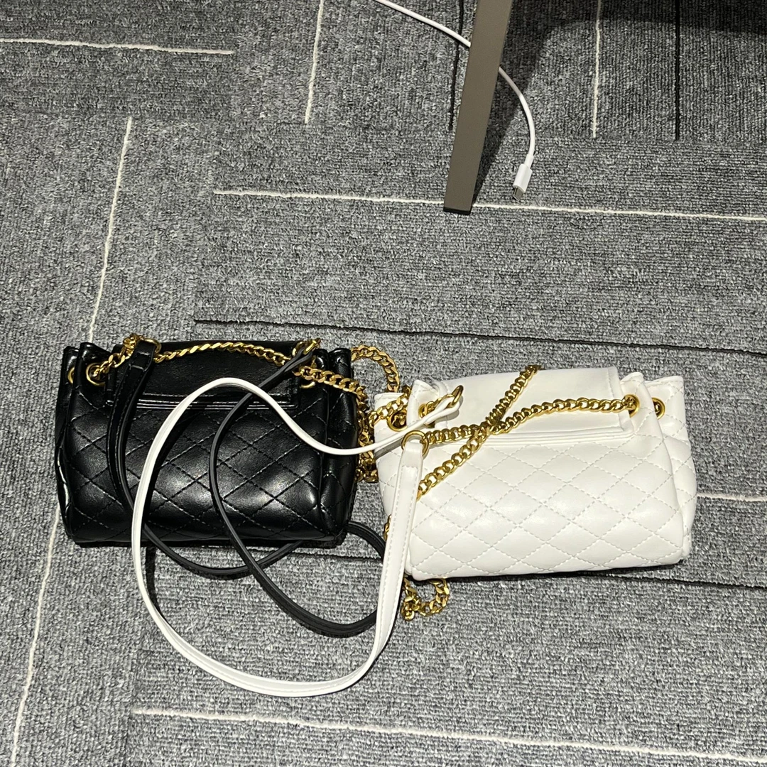 COCO DICV25新款高端定制时尚女包 阳正方翻盖