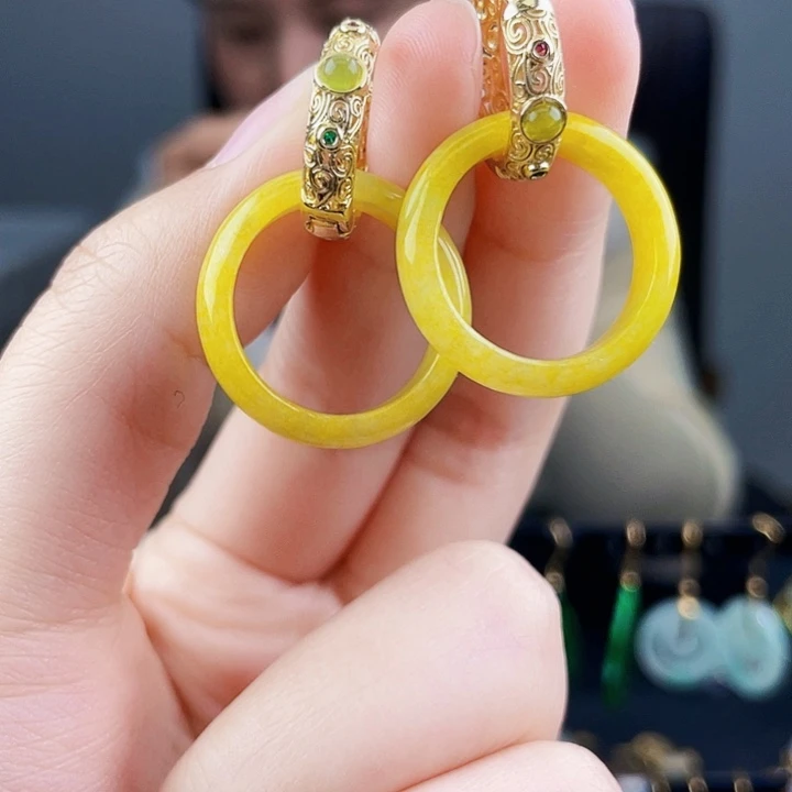 翡翠耳饰未镶嵌饰品