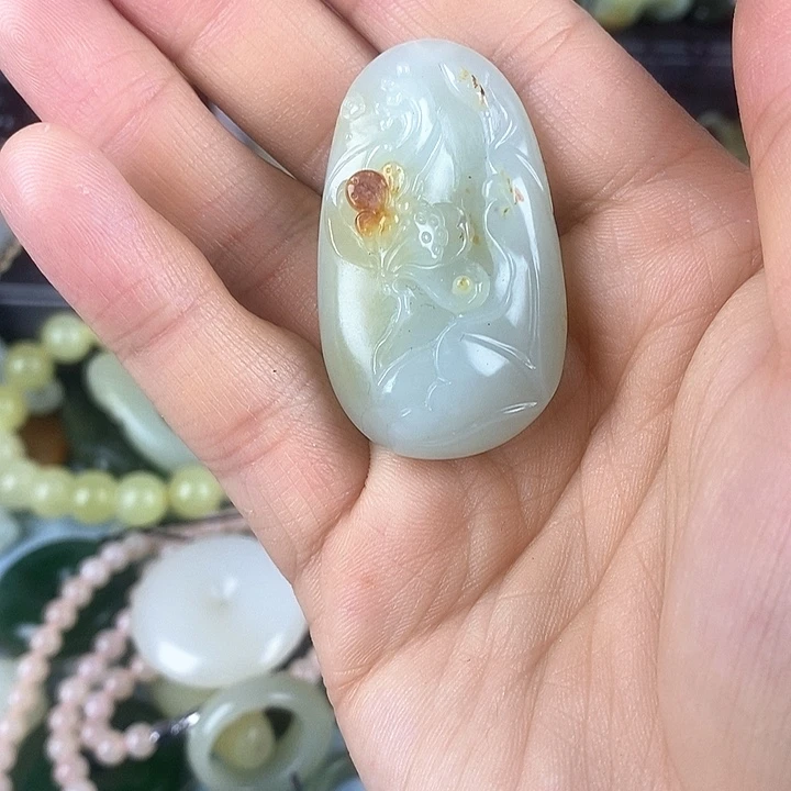 和田玉未镶嵌吊坠(不含链)