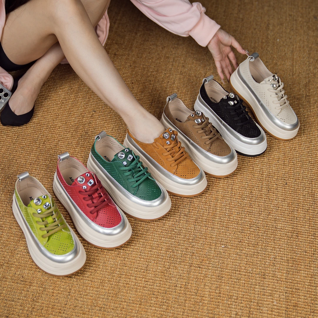 【克拉】真皮百搭软底女款2025新款网红圆头厚底休闲复古鞋 13256-1