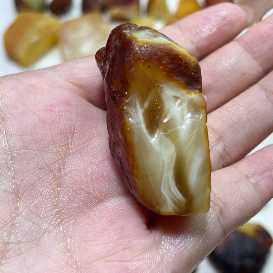 定制琥珀天然原矿