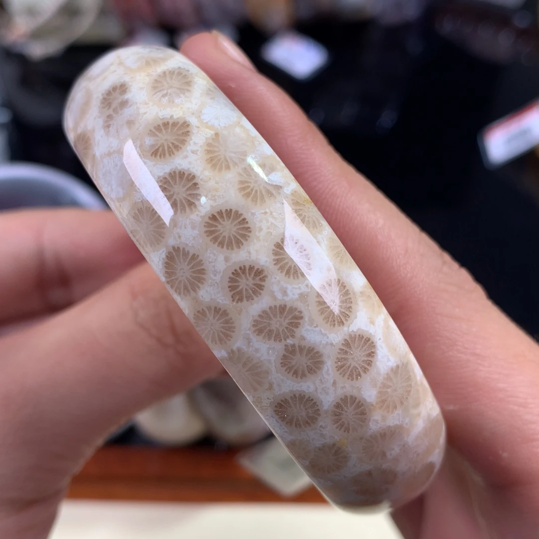 硅化珊瑚（珊瑚玉）未镶嵌吊坠(赠链)46号牛轧糖60.5圈
