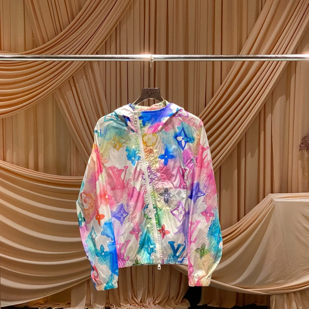 99新 LouisVuitton/路易威登 扎染老花斜拉链冲锋衣/46码/32980