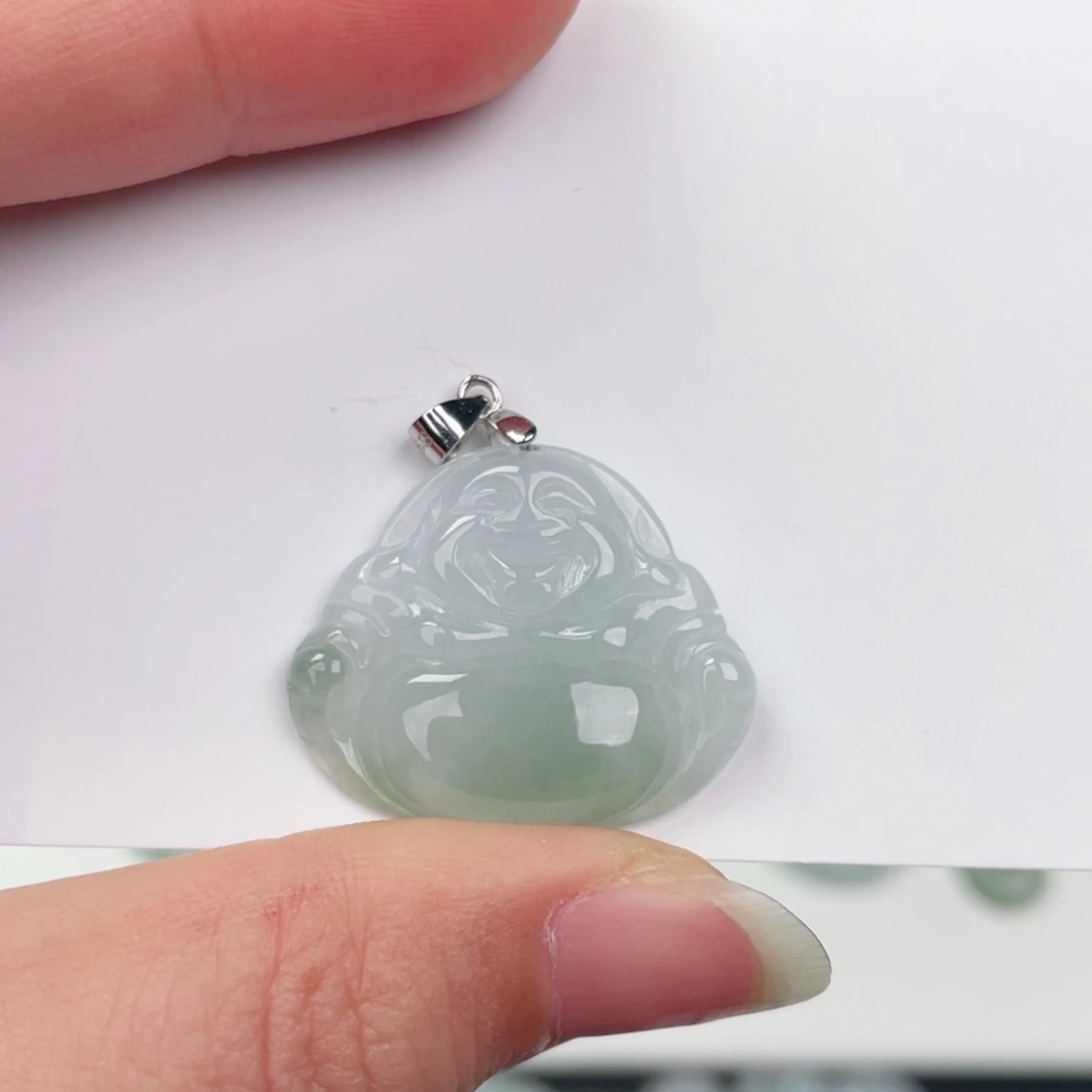 翡翠未镶嵌颈饰佛公