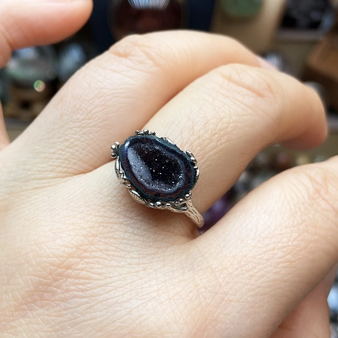 水晶戒指不退不换银S925镶嵌艳****∂