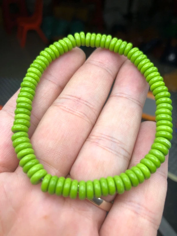 A228高瓷绿隔片6mm手串