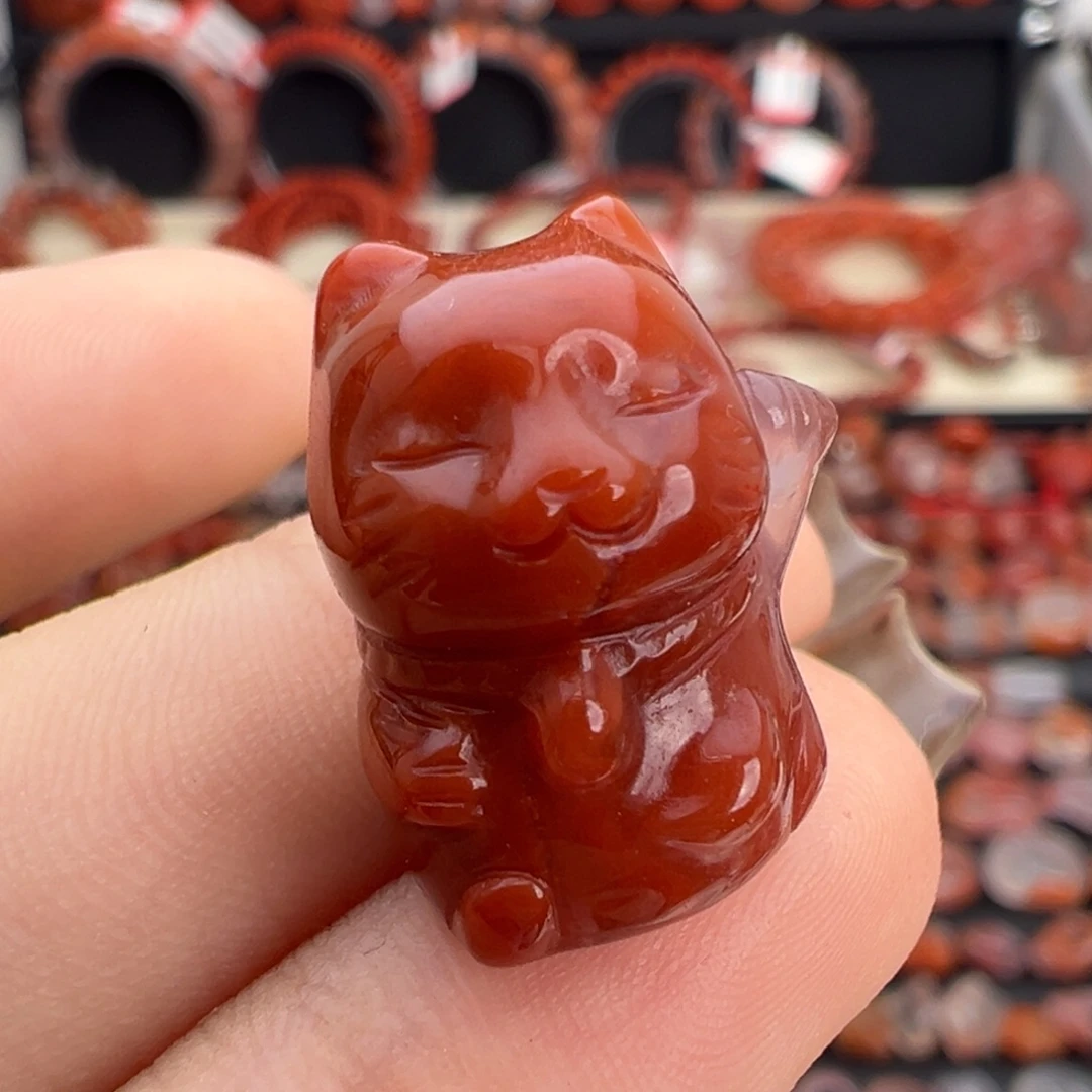 新***程南红玛瑙未镶嵌颈饰招财猫