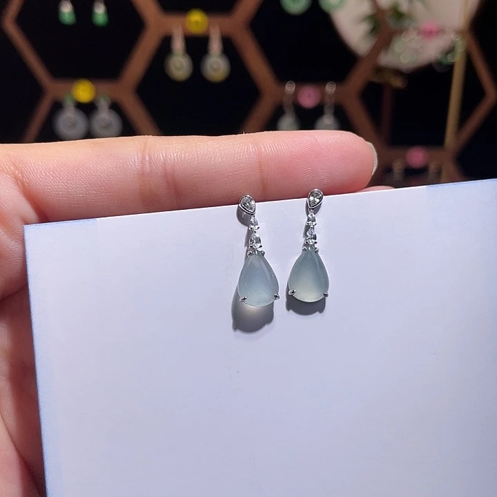 翡翠18K金镶嵌耳饰耳饰