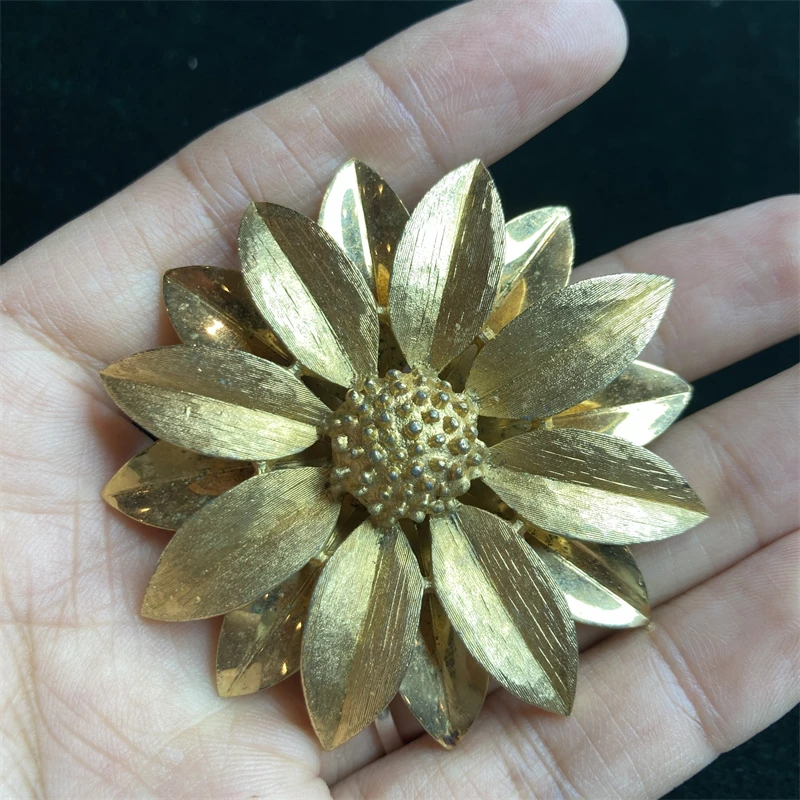 合金胸针 sarahcov金色双层向日葵胸针1-2【2070109-026】