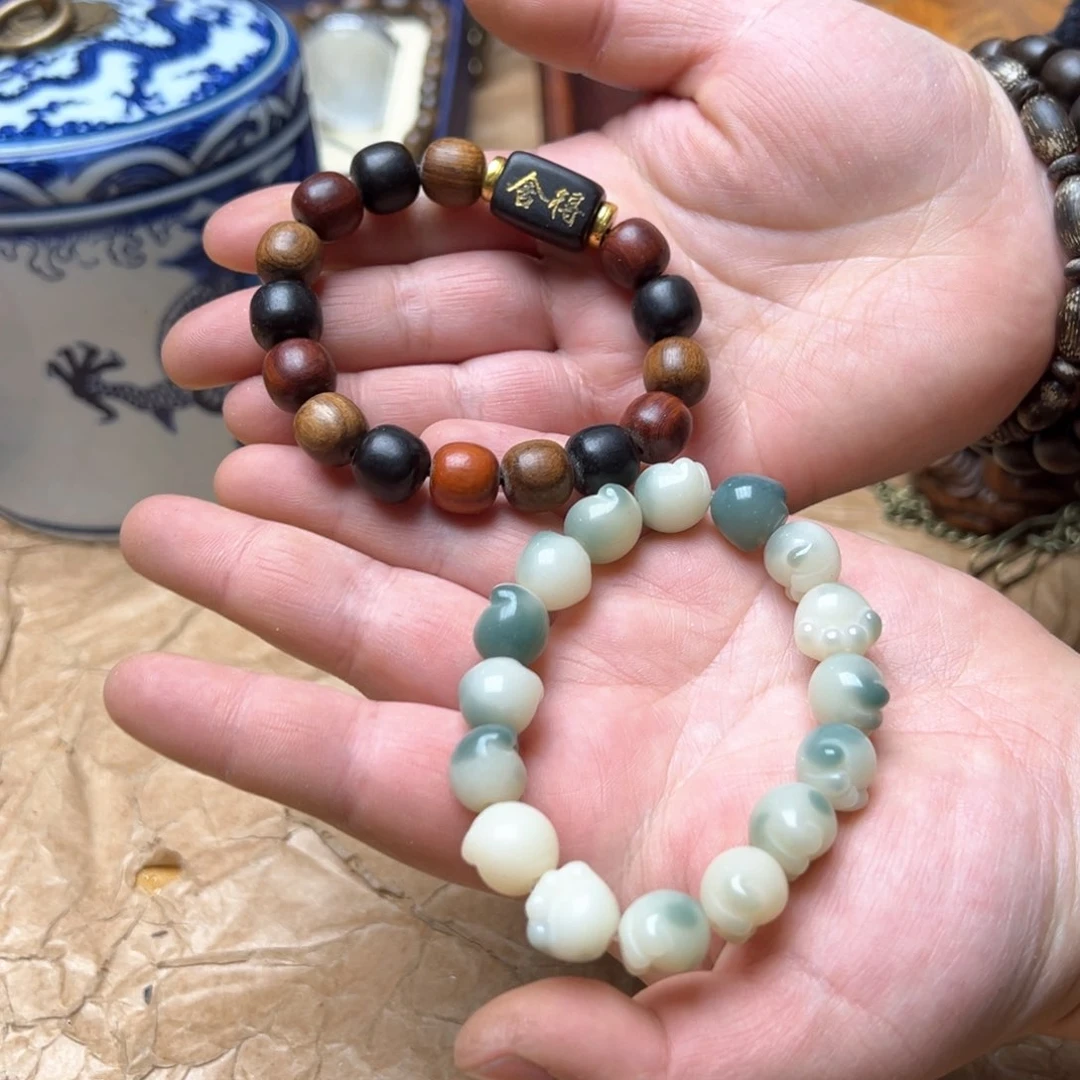 大叶紫檀（黑酸枝木类）