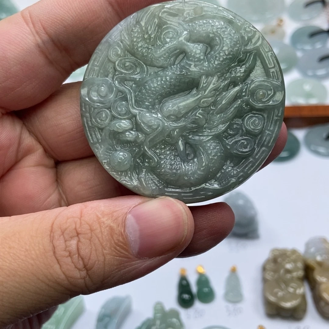 翡翠未镶嵌颈饰龙凤牌  天然缅甸ａ货翡翠