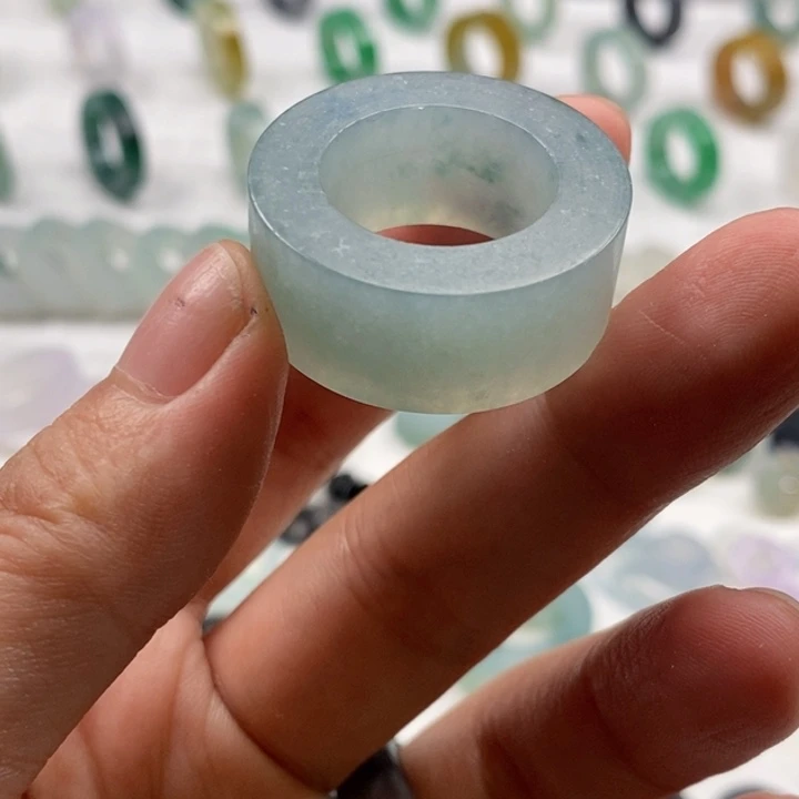 鵬***.定制翡翠未镶嵌翡翠