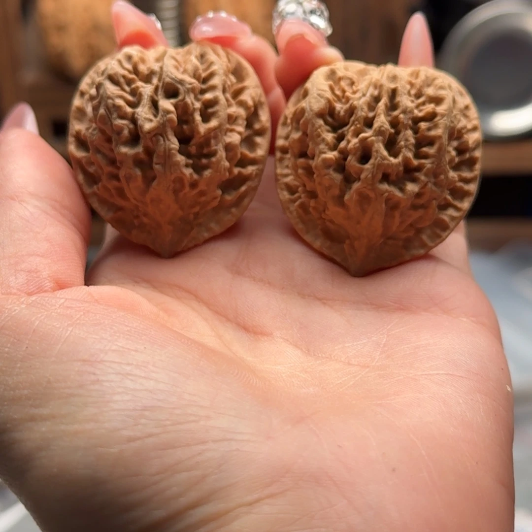 文玩核桃把件关东木子楸百核31