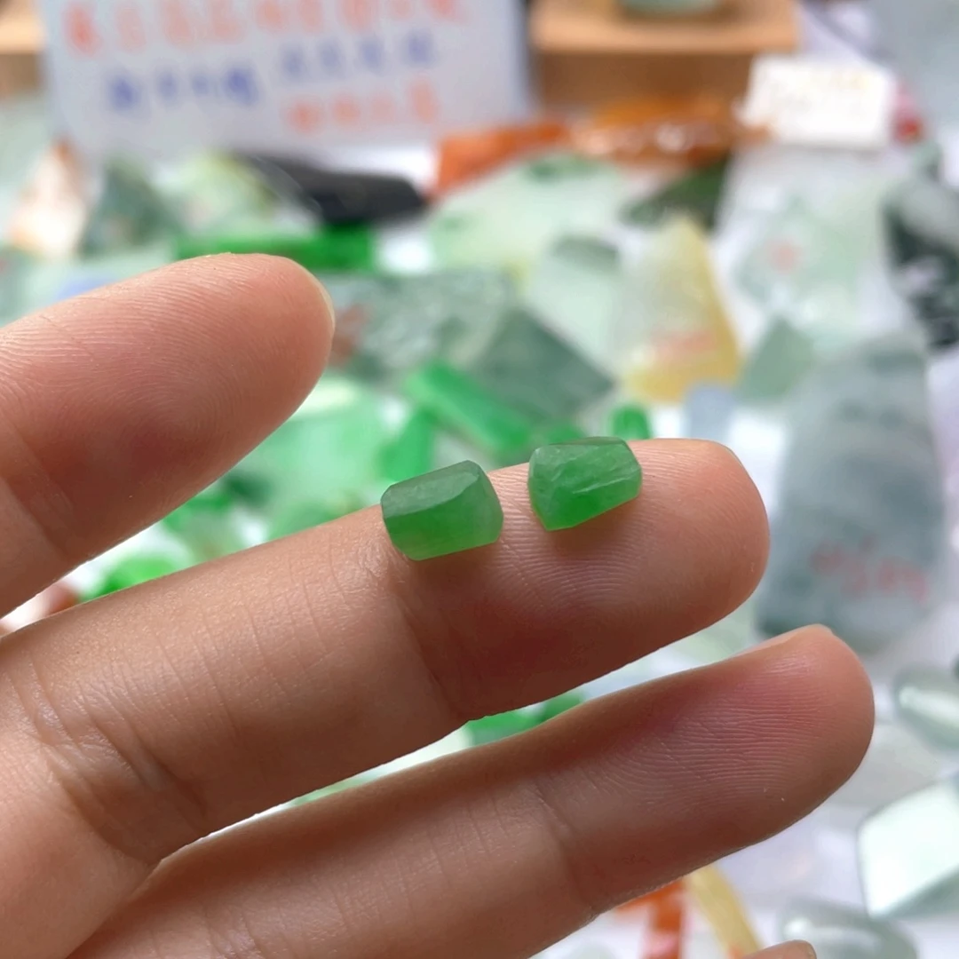 定制翡翠未镶嵌天然缅甸翡翠