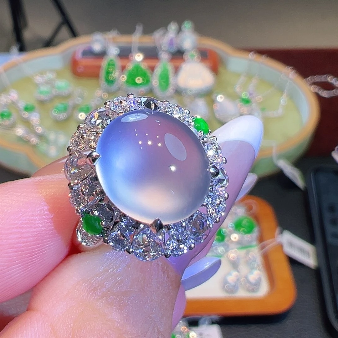 翡翠18K金镶嵌戒指翡翠