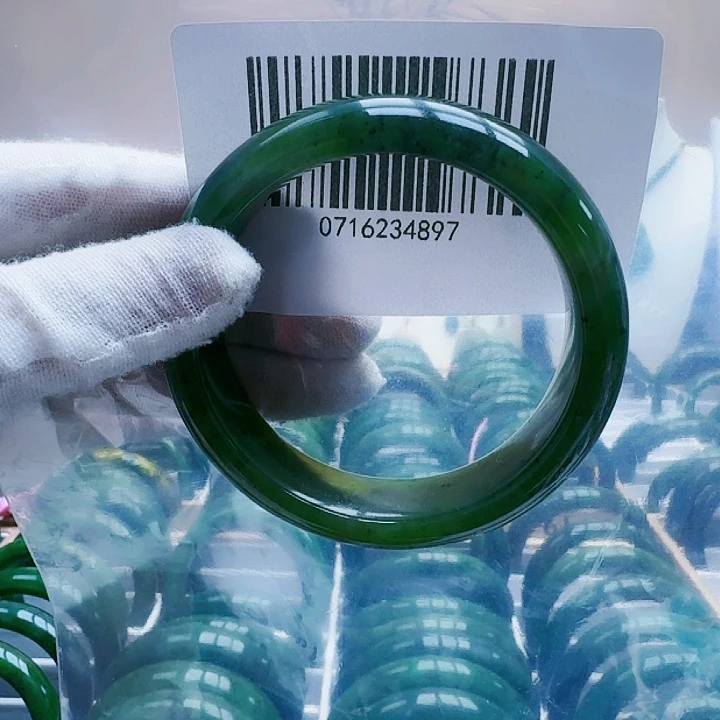 和田玉（碧玉）手镯未镶嵌62