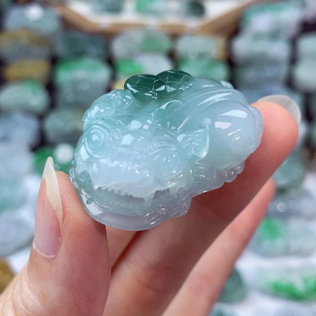 翡翠未镶嵌颈饰天然