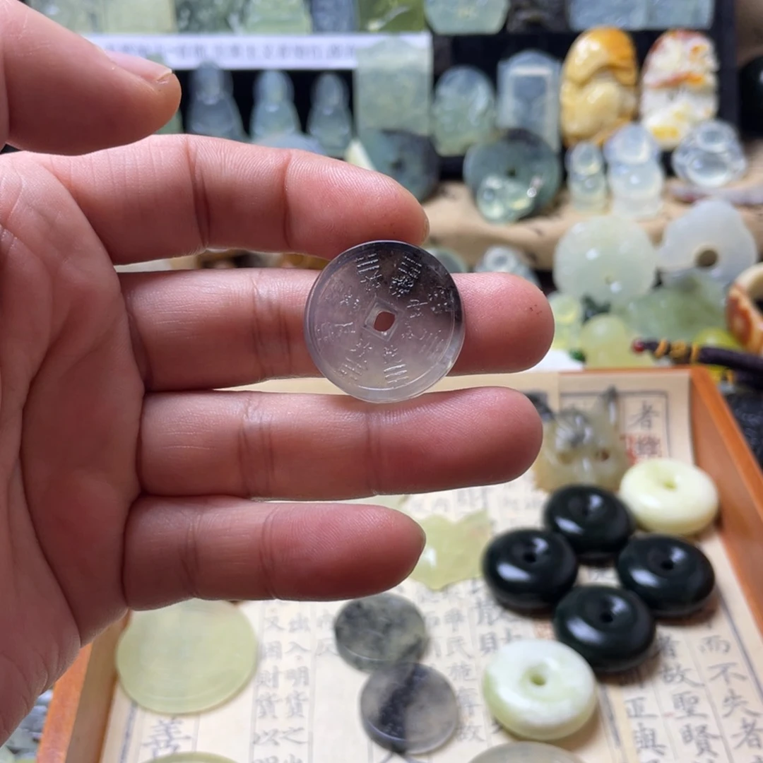 蛇纹石玉颈饰未镶嵌一***碗