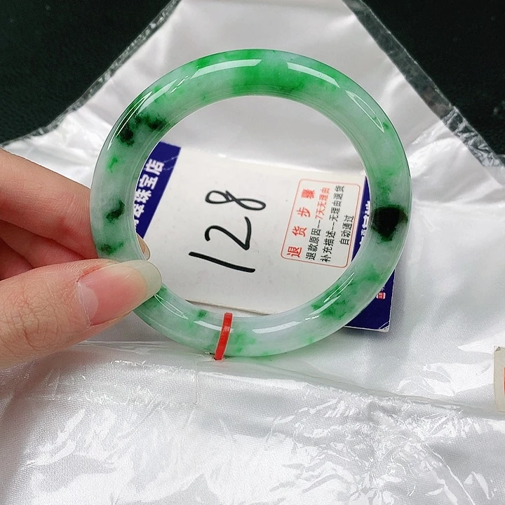未镶嵌手镯（圆镯）翡翠翡翠手镯
