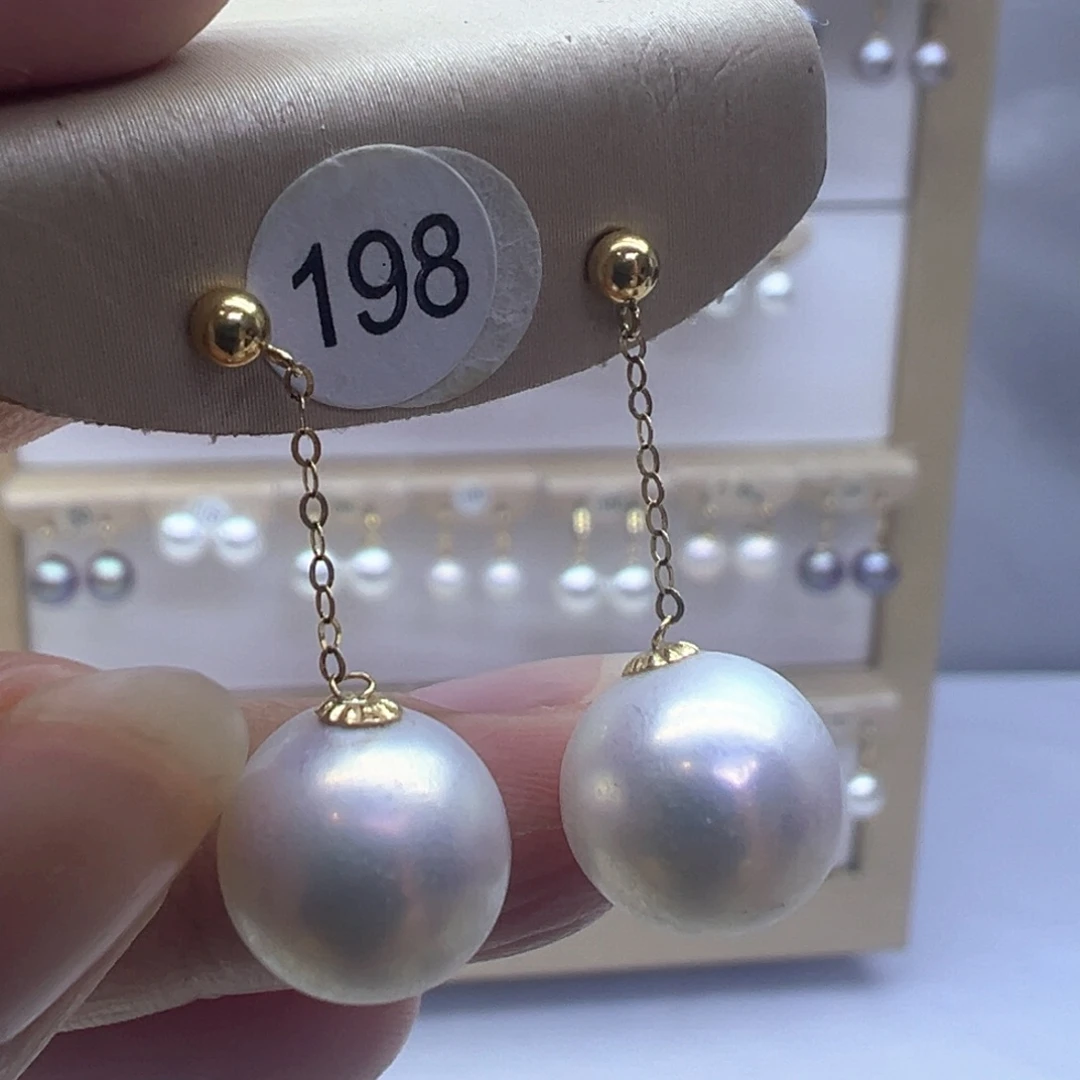 18K金镶嵌淡水珍珠耳饰