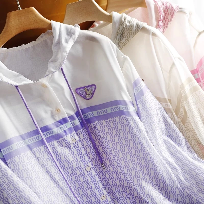 夏季新款品牌折扣连帽溜肩字母防晒服外套653正品撤柜系列【B】