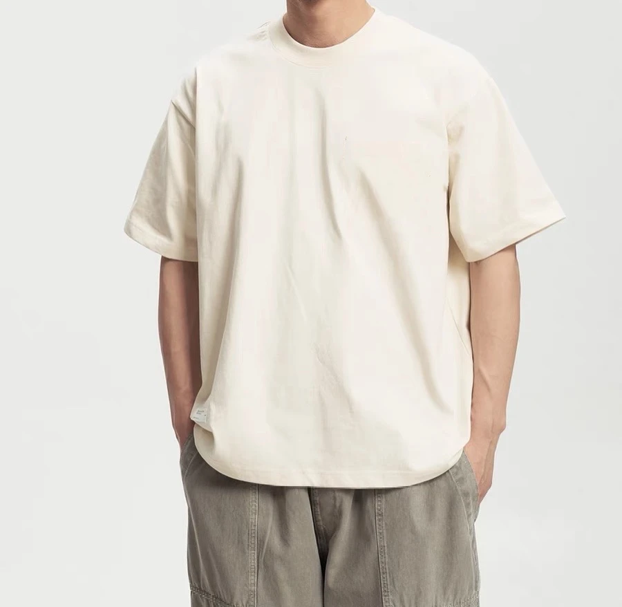 重磅！ 买到赚到！001GOO！系列是小领口圆领短袖T恤男女同款