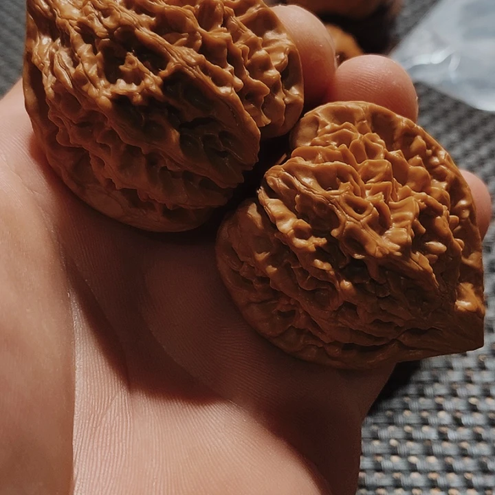 展***飞文玩核桃把件文玩核桃龙门涧