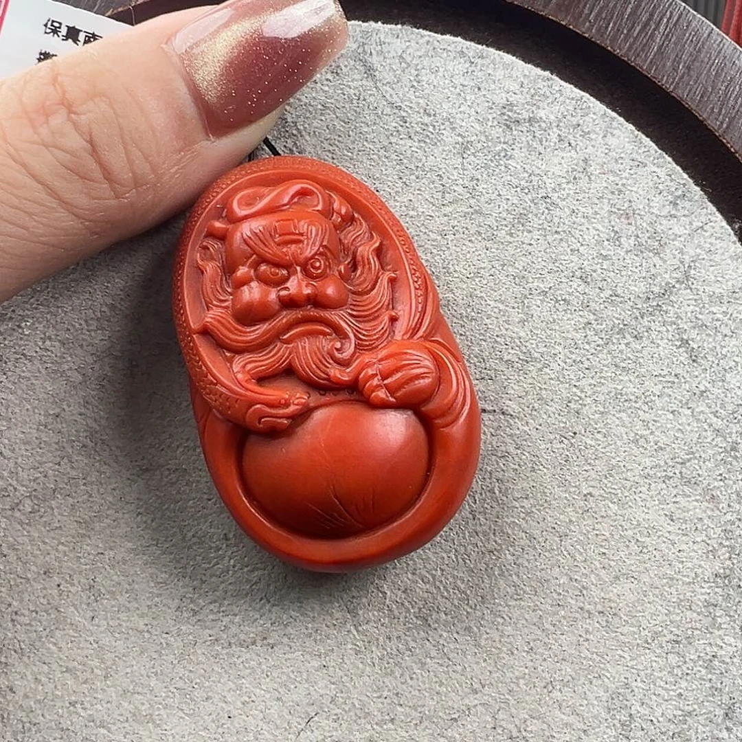 南红玛瑙吊坠未镶嵌